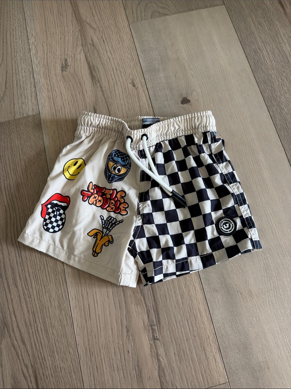 Kids Checkerboard & Patch Short - White/Black